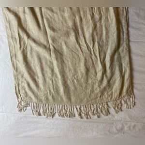 Golden scarf